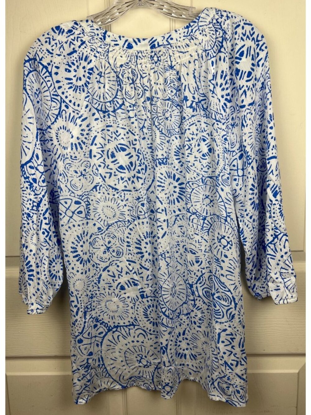Croft and Barrow Blue White Blouse - Picture 5 of 10